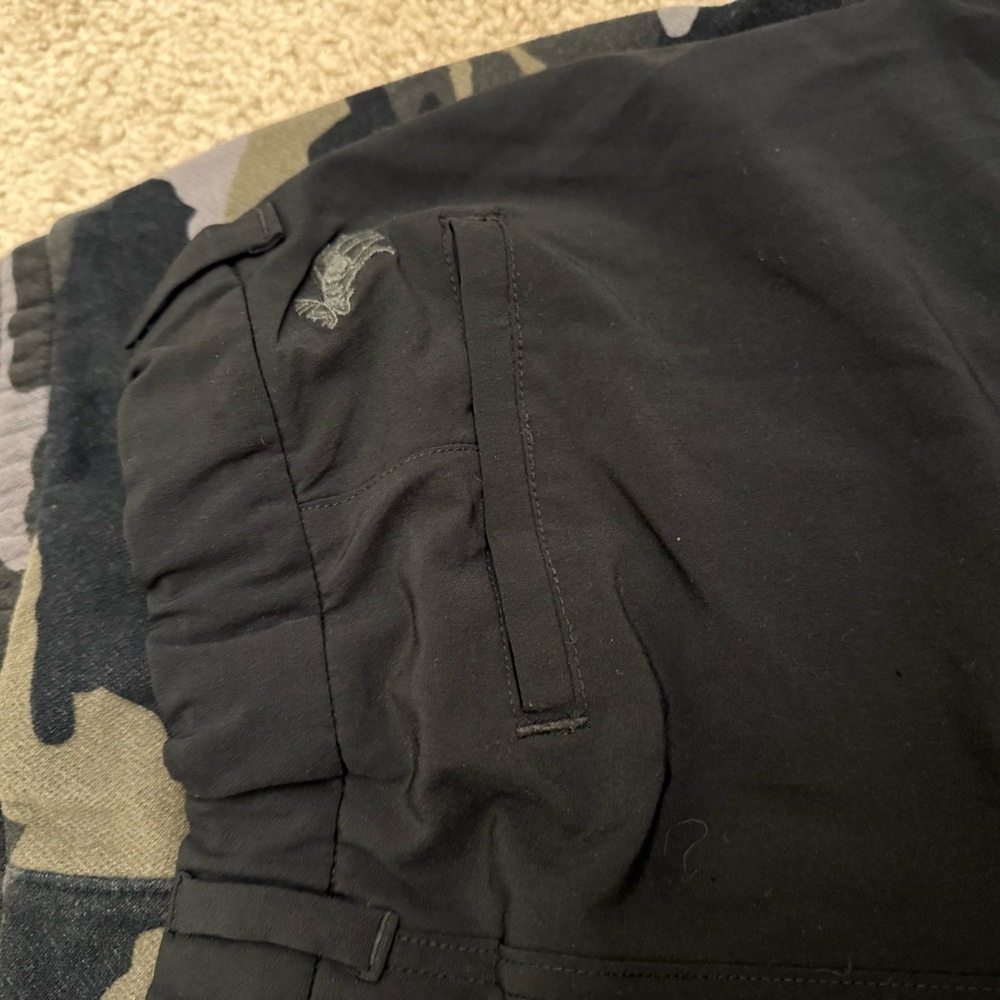 Abercrombie Kids Camouflage and black shorts - Picture 7 of 8